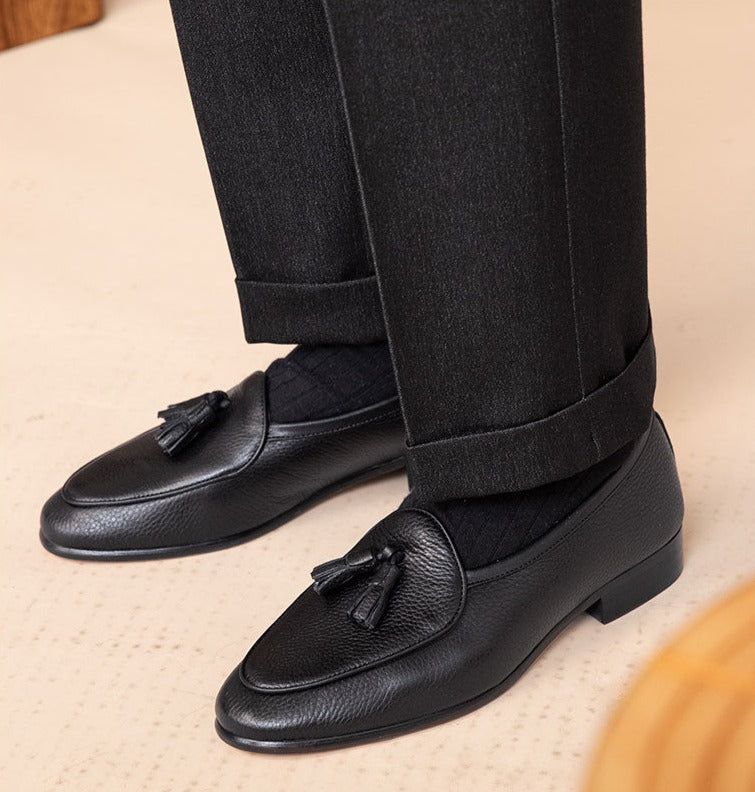 Belgische Loafers aus Leder mit Quaste und Kieselgur