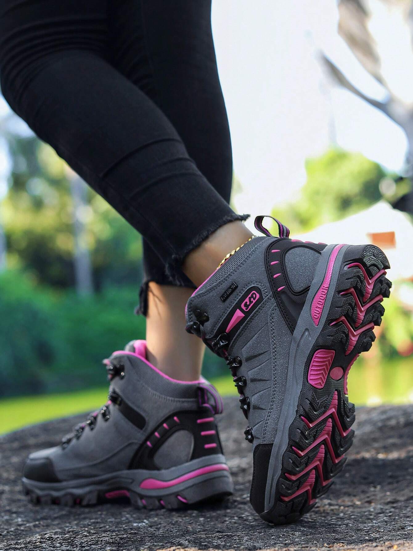 Waldglanz Wanderschuh