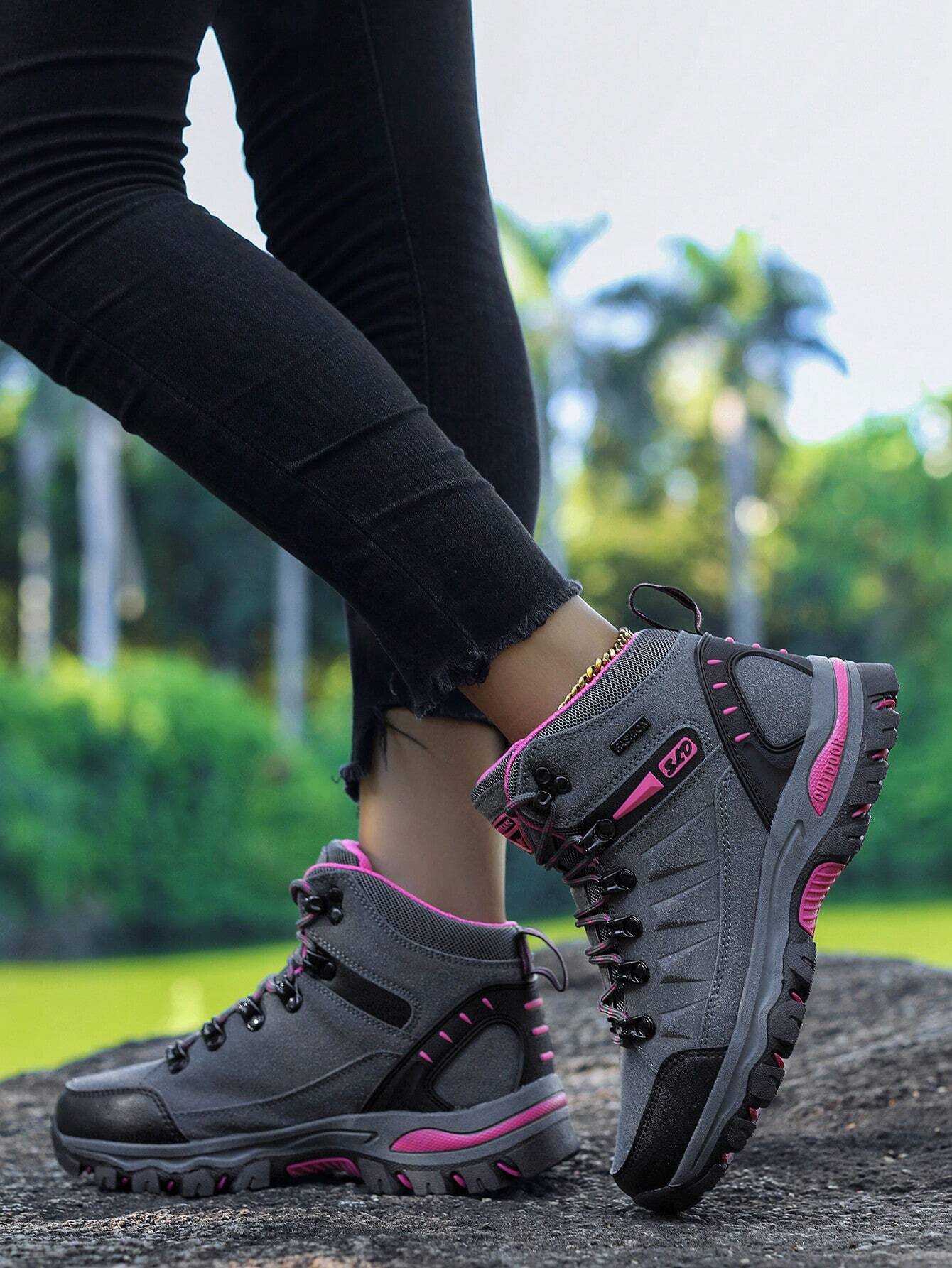 Waldglanz Wanderschuh