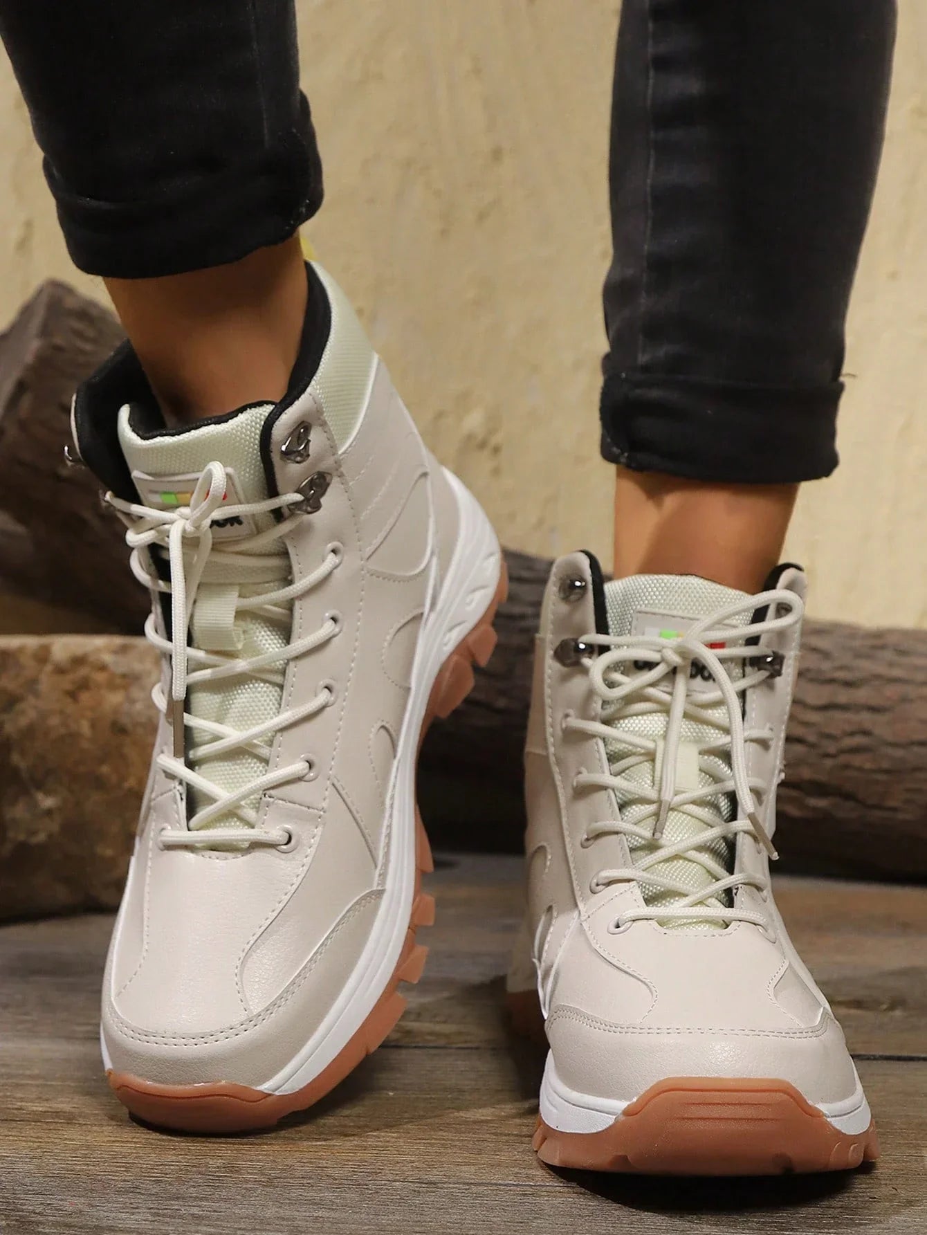 Lichtspur Wanderschuh