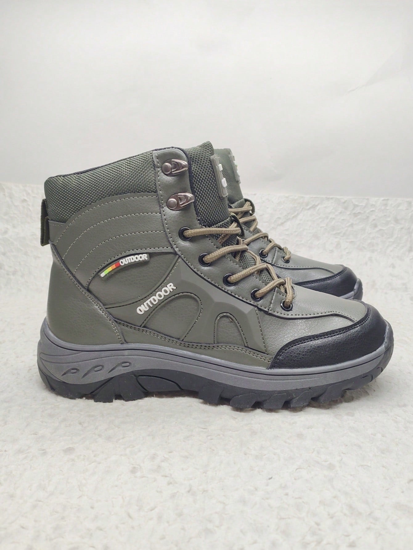 Lichtspur Wanderschuh