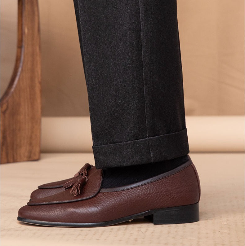 Belgische Loafers aus Leder mit Quaste und Kieselgur