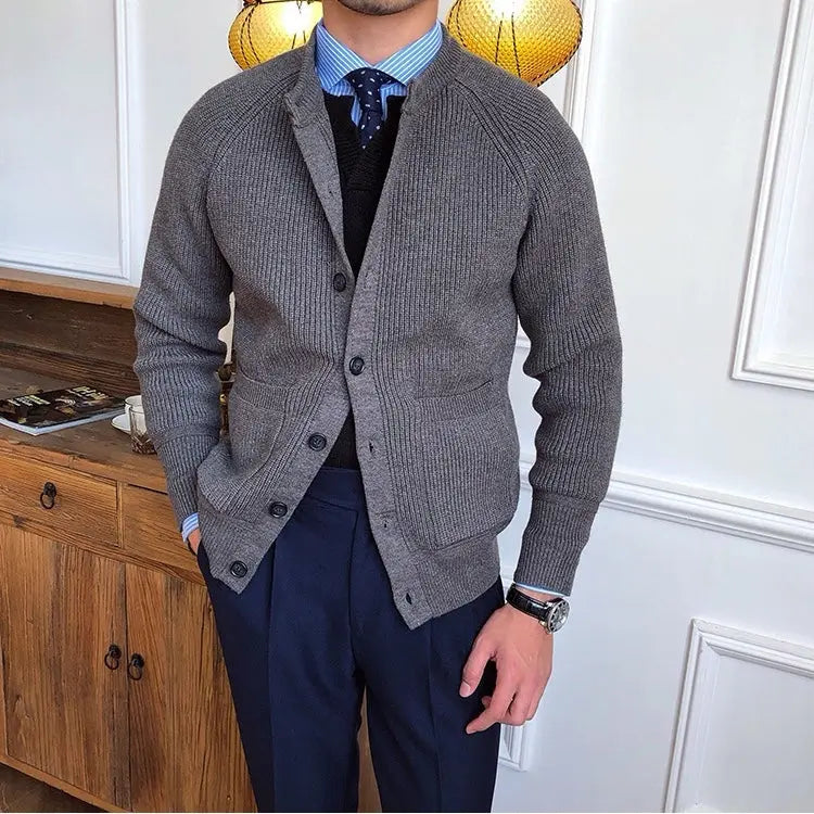 Strickjacke Essential