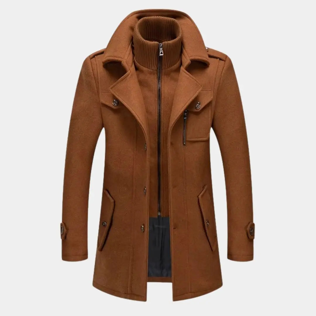 Aristokratischer Mantel aus schwarzer Wolle