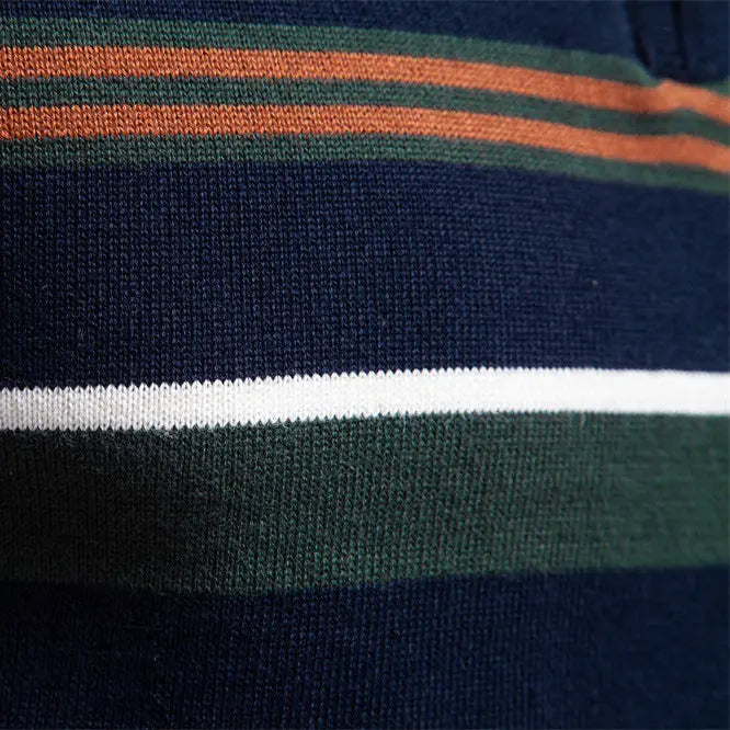 Gestrickter Pullover