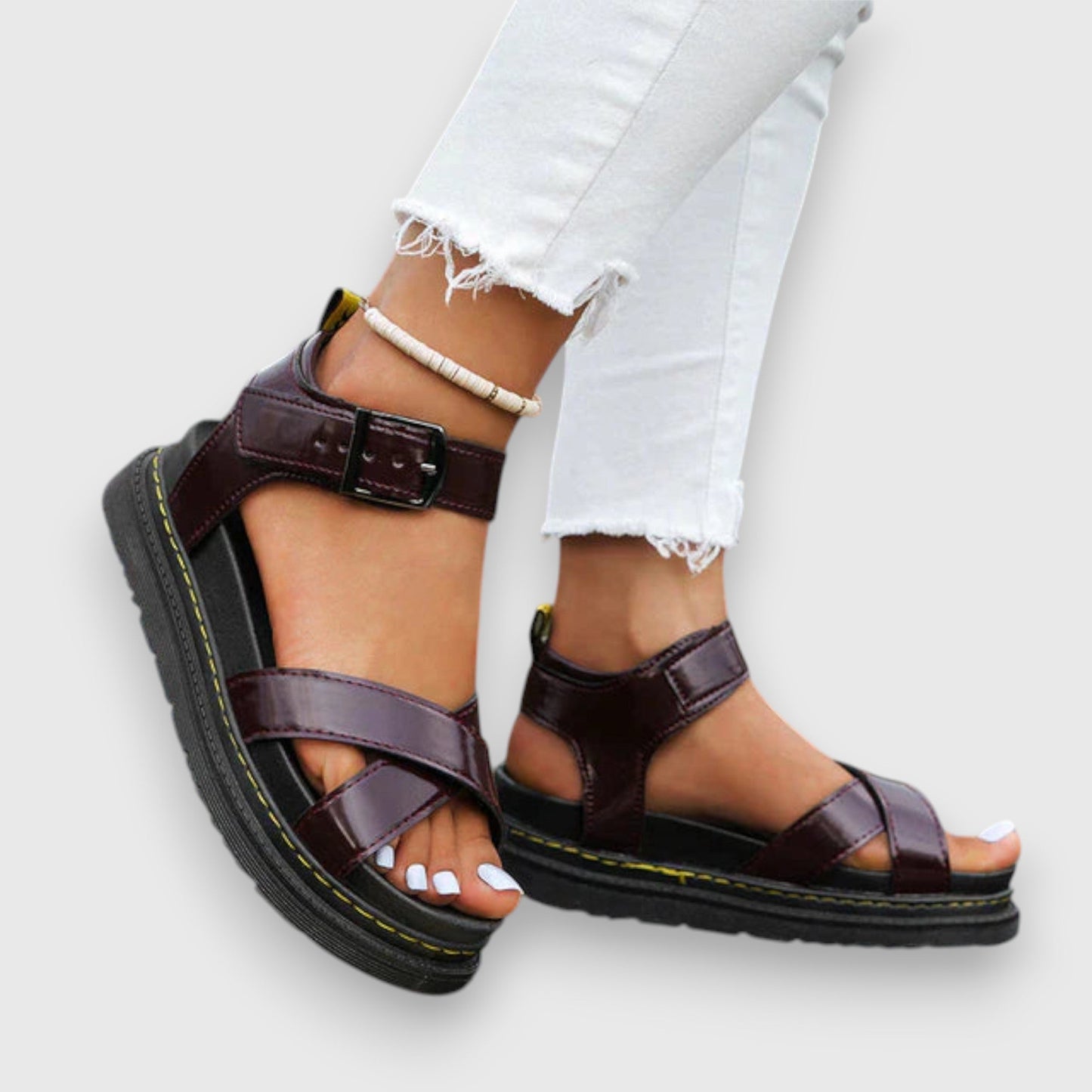 Nina Sportliche Sandalen