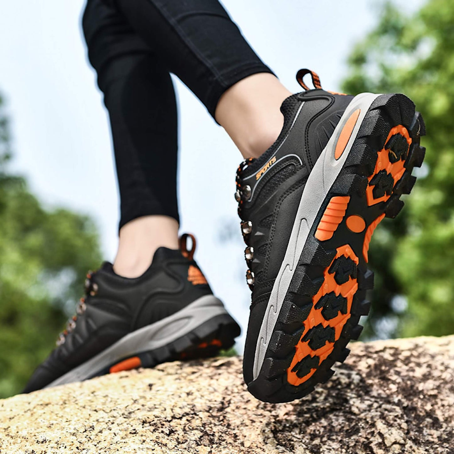 Trittsicher Hiking Sneaker