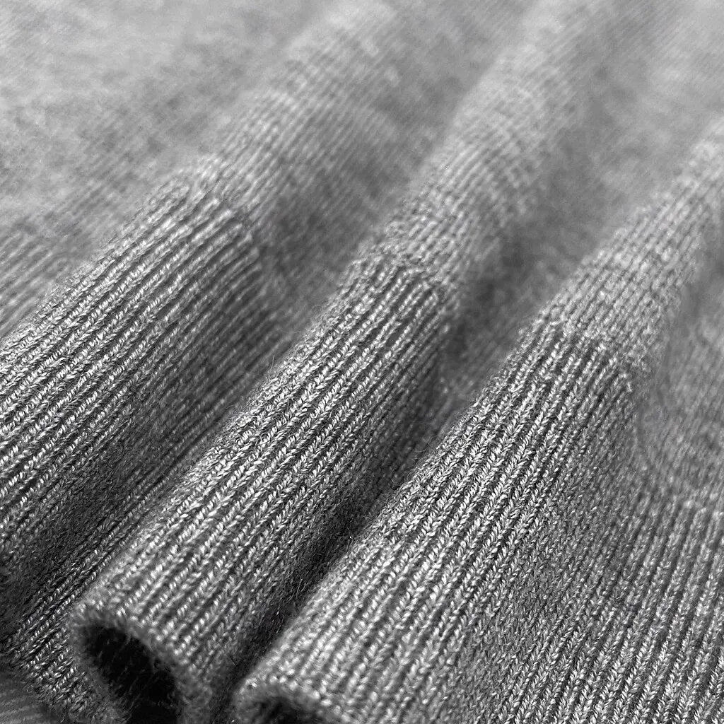 V-Ausschnitt Strickweste aus Wolle