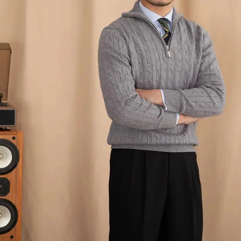 Pullover mit Reissverschluss aus Zopfstrick